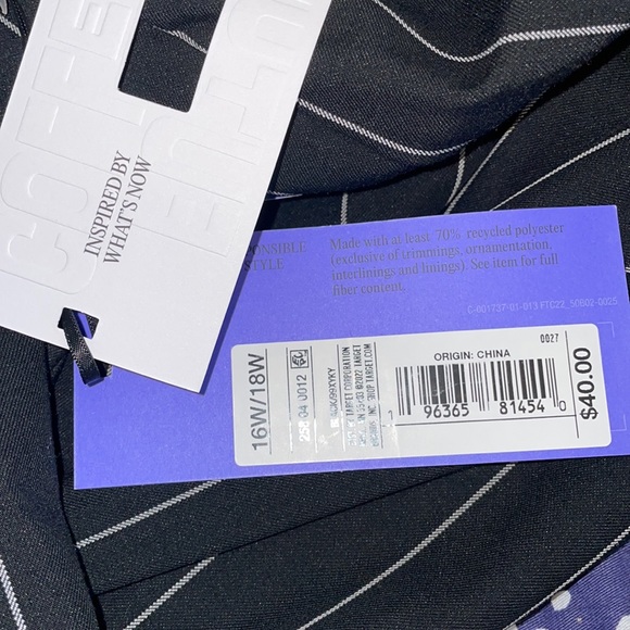 Future Collective Mid-Rise Front Pleated Pants - Picture 8 of 9